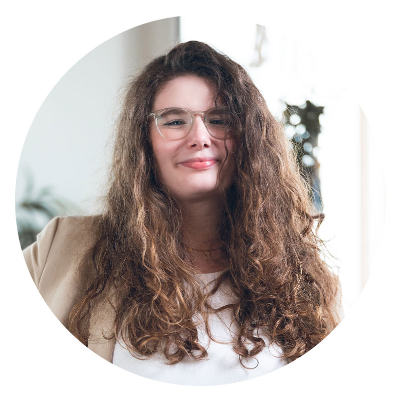 Laura-Schirmer-MoSeven3